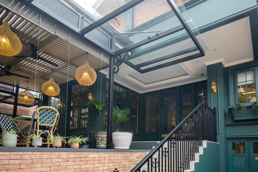 Hotel Casa Living Senopati Jakarta