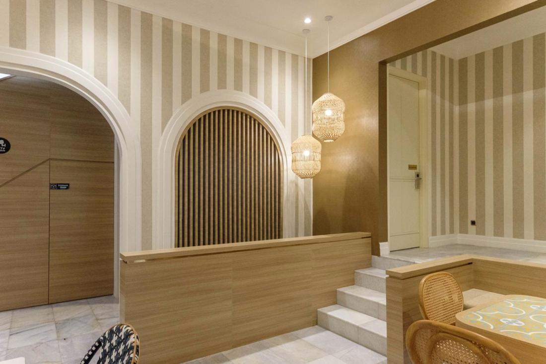 Casa Living Senopati Hotel *